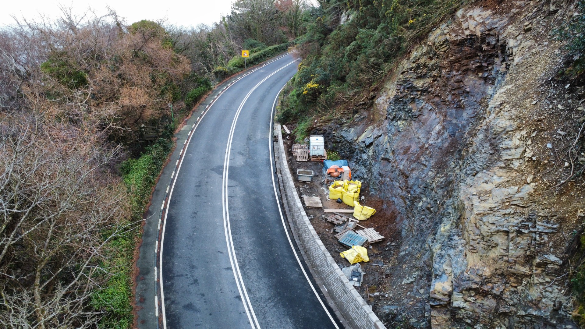 Photos of Mountain Road landslide as road remains closed until